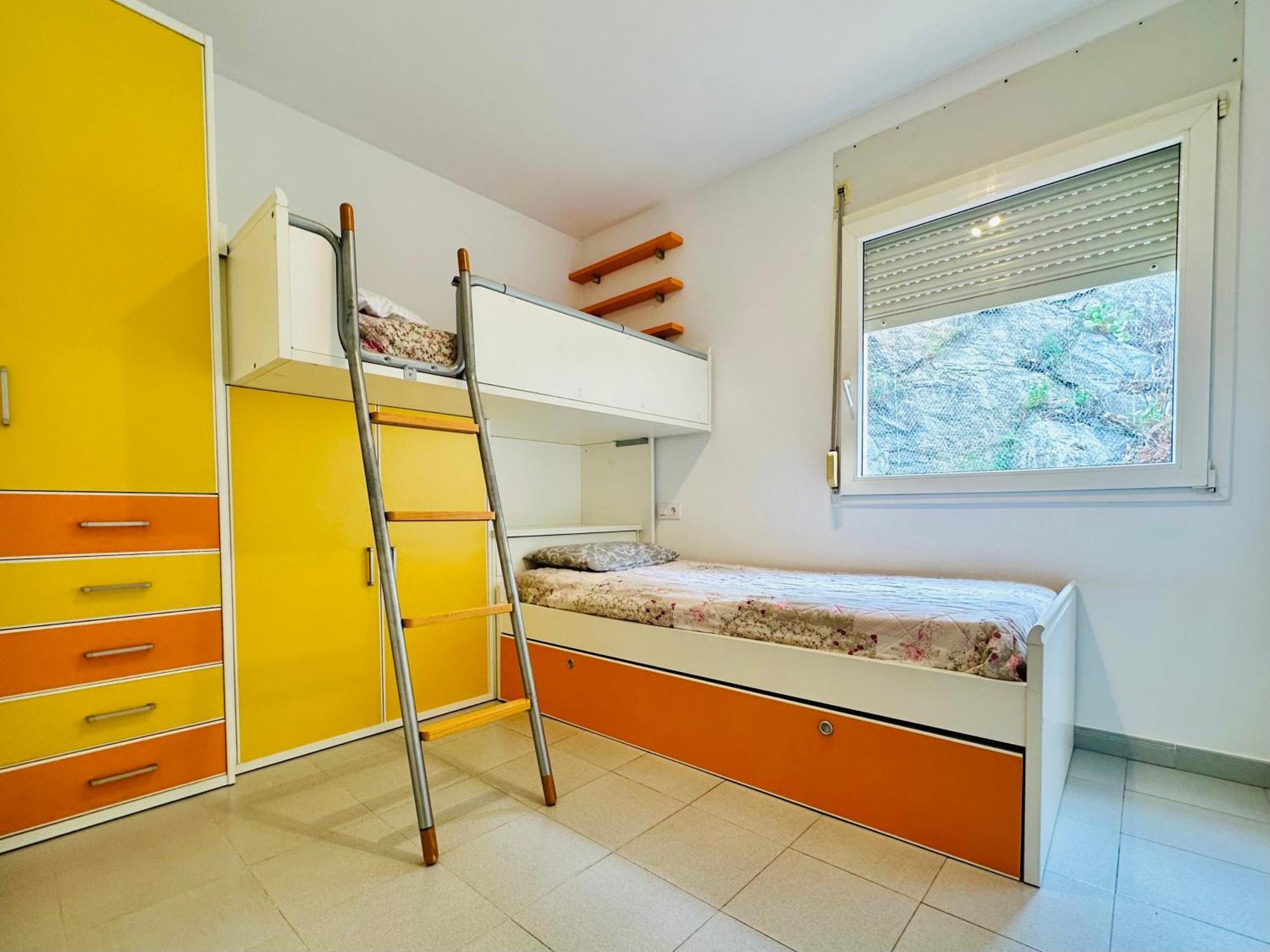 Roc Mar 3 3D - Apartamento Cerca Del Centro Y De La Playa - Terraza Con Vistas Al Mar Y Al Puerto Roses Luaran gambar