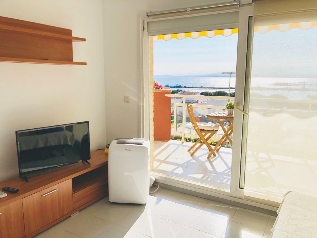 Roc Mar 3 3D - Apartamento Cerca Del Centro Y De La Playa - Terraza Con Vistas Al Mar Y Al Puerto Roses Luaran gambar